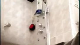 ইডেন সিন-তার প্রথম ক ...