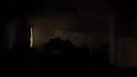 সোফা সুন্দরী বালিকা  ...