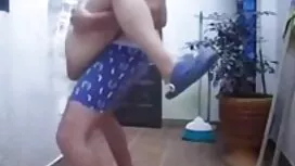 বাঁড়ার রস খাবার পোঁ ...