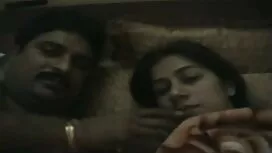 মেয়ে হিজড়া, মাকে চ ...