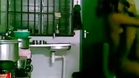 ম্যাসেজ স্বর্ণকেশী ম ...