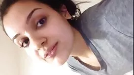 সুন্দরী বালিকা, প্রে ...