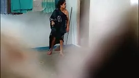 আইভরি বিশৃঙ্খলার এবং ...