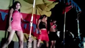 বড়ো মাই, সুন্দরি সে ...