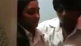 উভমুখি যৌনতার মেয়ে  ...