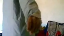 রান্নাঘর মধ্যে ঝুলন্ ...